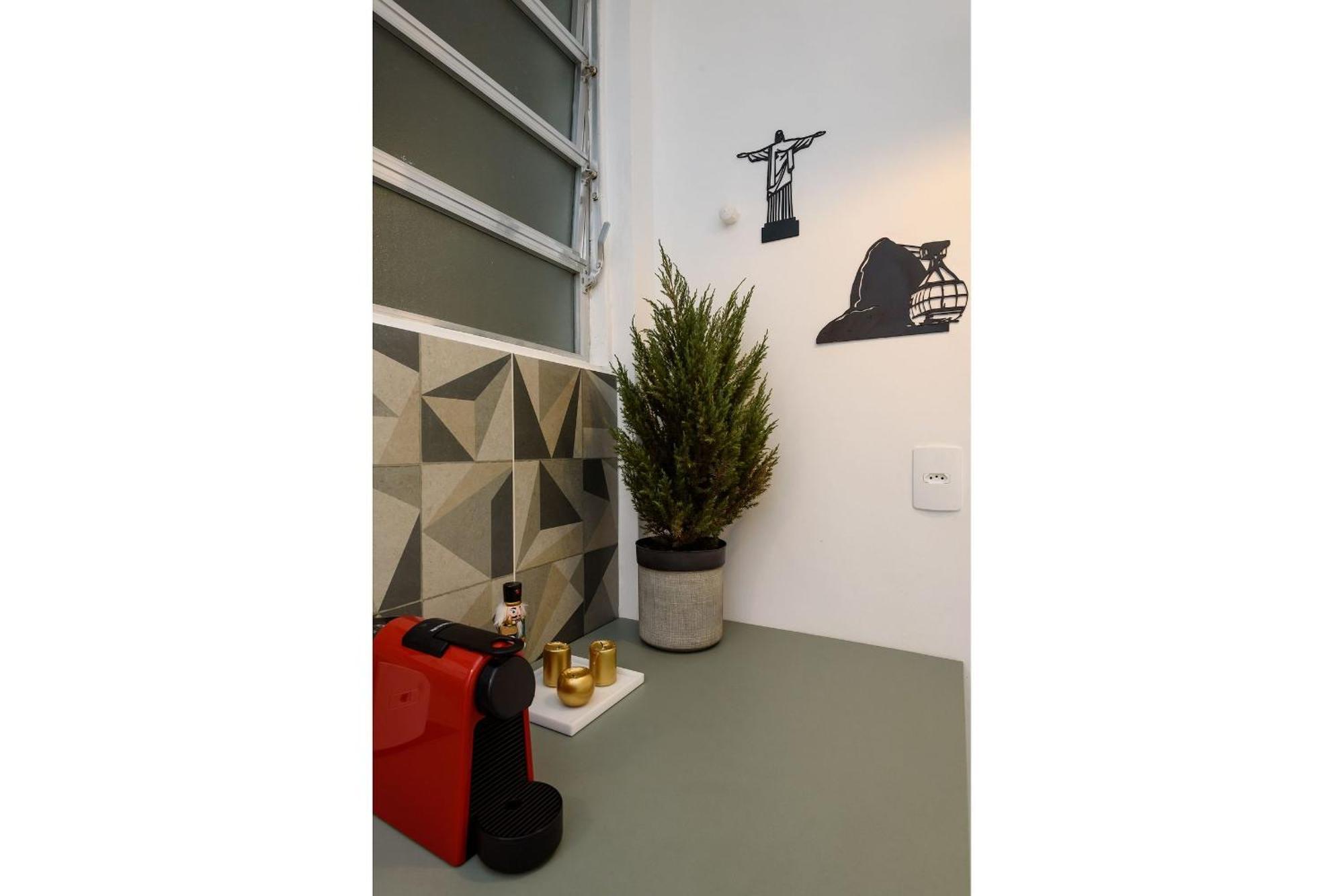 Com Vista P/ Cristo Redentor | Pb 316/934 Apartamento *